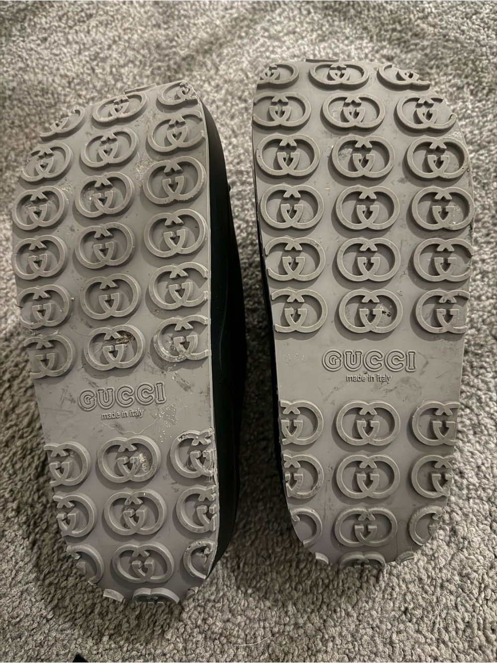 Gucci Black Slide Sandals with Raised Double G - Picture 2 of 3